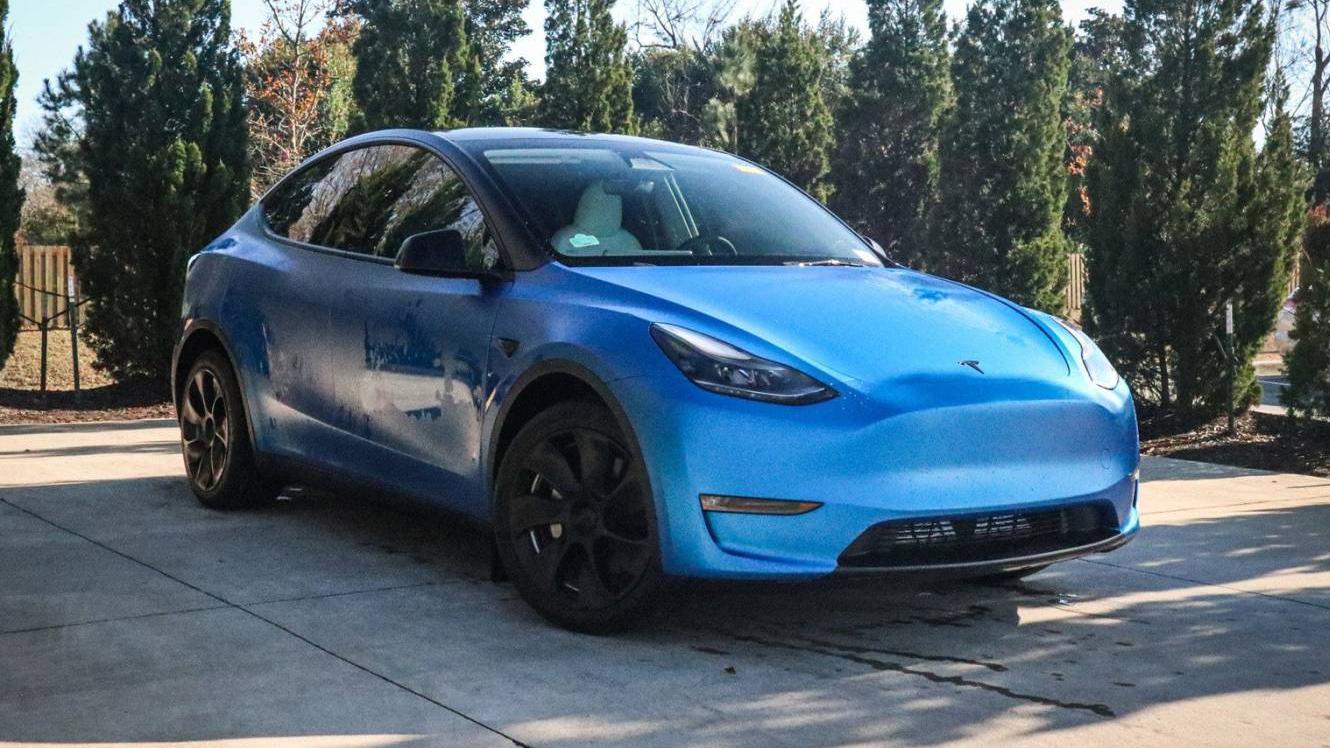 TESLA MODEL Y 2023 7SAYGDEE0PF817204 image